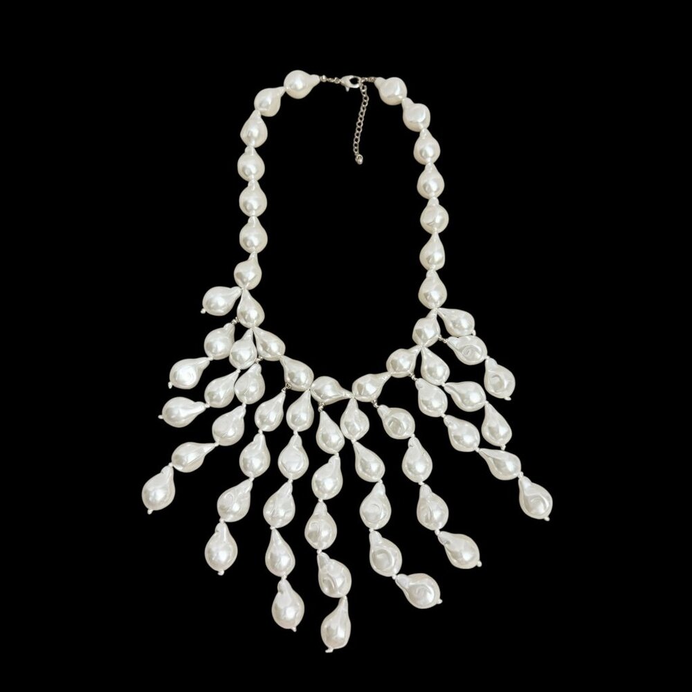 Jardin Baroque Faux Pearl Bib Necklace Statement Jewelry Bridal Wedding - Picture 7 of 9